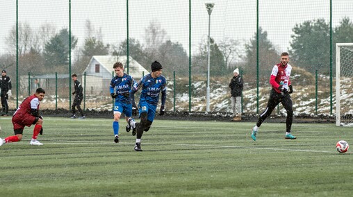 Śnieg, piłka i Olimpia