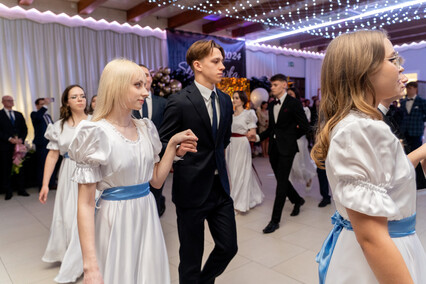 Zabawa I LO sto osiem dni przed maturą