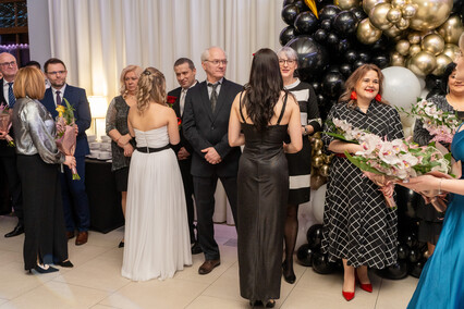 Zabawa I LO sto osiem dni przed maturą