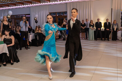 Zabawa I LO sto osiem dni przed maturą