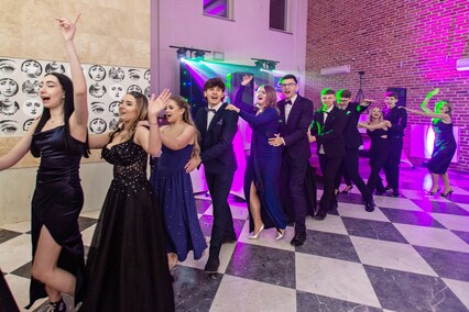 Studniówka IV LO. „Przed nami piękna noc”