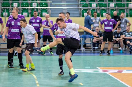 Łatwiej jest grać czy sędziować?