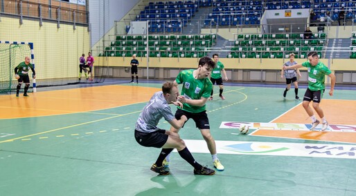 Łatwiej jest grać czy sędziować?