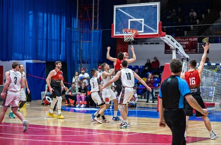 Basketball włącza turbo i odjeżdża