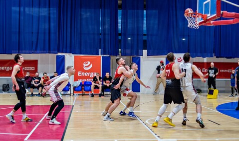 Basketball włącza turbo i odjeżdża