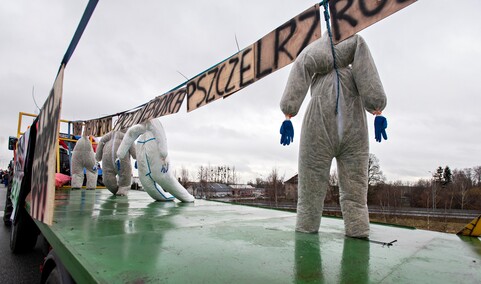 Protest rolników w Elblągu. \"Sprowadzanie towarów z Ukrainy nas rujnuje\"