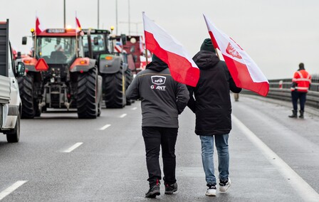 Protest rolników w Elblągu. \"Sprowadzanie towarów z Ukrainy nas rujnuje\"