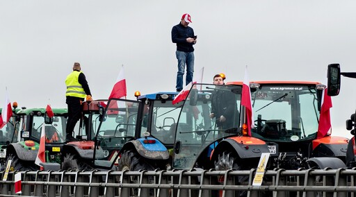 Protest rolników w Elblągu. \"Sprowadzanie towarów z Ukrainy nas rujnuje\"