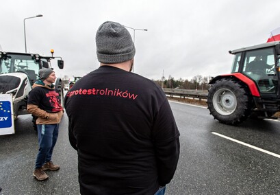 Protest rolników w Elblągu. \"Sprowadzanie towarów z Ukrainy nas rujnuje\"