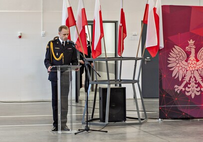 Komendant żegna się ze strażacką służbą