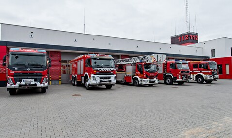 Komendant żegna się ze strażacką służbą