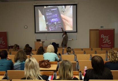 Zachowania ryzykowne dzieci i młodzieży w świecie cyfrowym