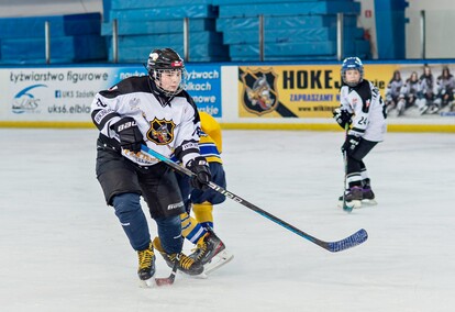 Wikingowie z hokejowym krążkiem