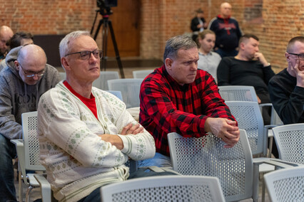 Miejsce dla młodych, czyli debata portElu