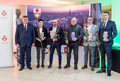 Sportowcy nagrodzeni i ze stypendiami Sportowcy nagrodzeni i ze stypendiami