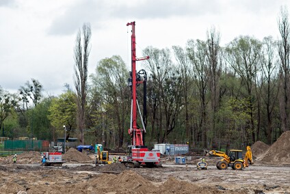 Co słychać na budowie kąpieliska?