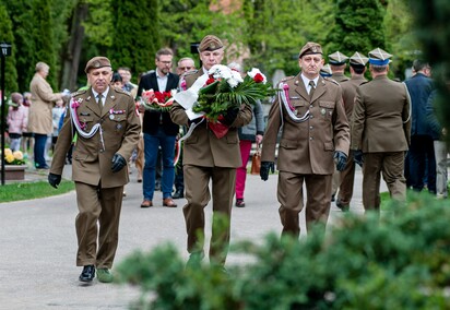 Bez prezydentów na smoleńskich obchodach Bez prezydentów na smoleńskich obchodach