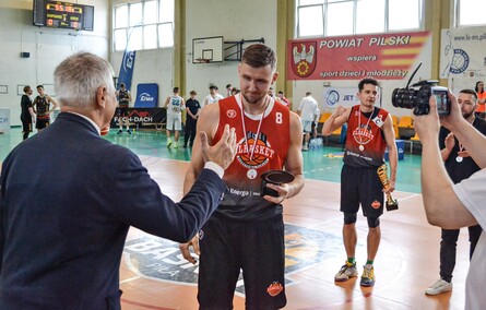 Nie ma mocnych na Elbasket