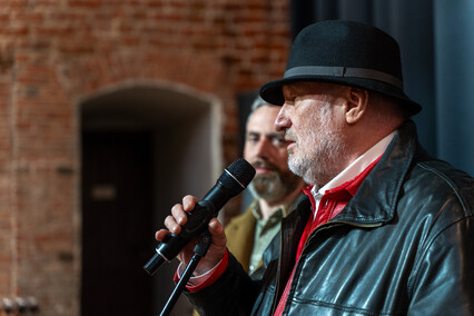 Wejście do świata Waldemara Cichonia