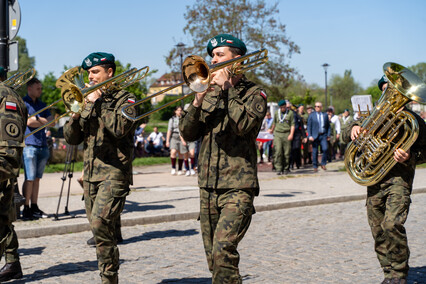 \"Nasze barwy to oznaka wolnego państwa\"