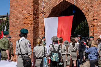 \"Nasze barwy to oznaka wolnego państwa\"