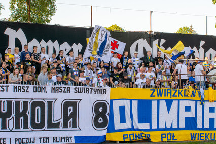 Czarne chmury nad Olimpią