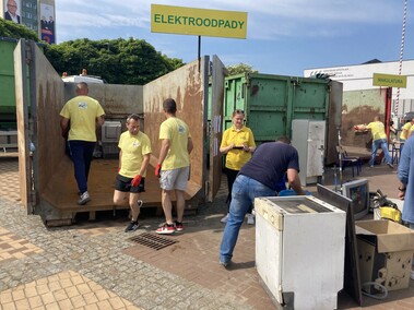 „Nie marnuj, napraw, wymień”