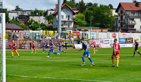 Olimpia przegrała, ale utrzymała się w II lidze