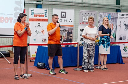 „Widziałem tu kilku mocnych zawowodników”. W szkole walczyły roboty