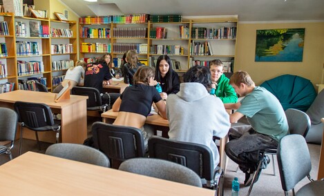 Czy trudno jest wymyślić dobry tytuł? Konkurs dziennikarski dla uczniów szkół średnich