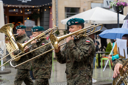 Parada na zakończenie muzycznego święta