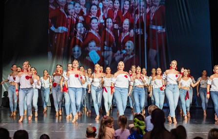 Gala szkoły Broadway: Taniec połączył pokolenia