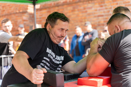 Armwrestling, streetball i amerykański styl