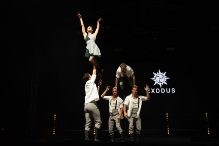 Głodnemu zabawy chleb i muzyka na myśli