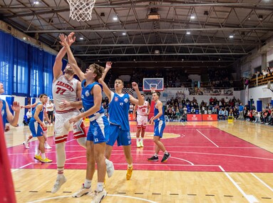 Elbasket uczy się ligi