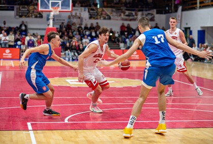 Elbasket uczy się ligi
