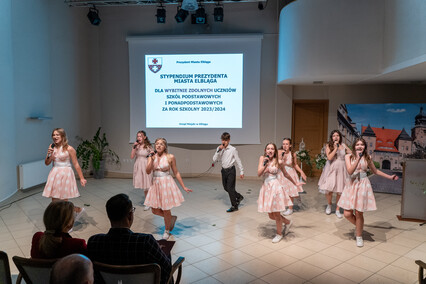 Stypendia dla najzdolniejszych