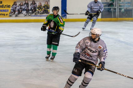 Elbląski debiut gdańskich hokeistów