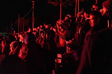 Rozbłysła choinka, czas zacząć jarmark Rozbłysła choinka, czas zacząć jarmark