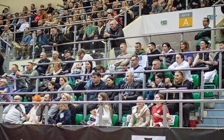 Świetna końcówka i trzy punkty Startu