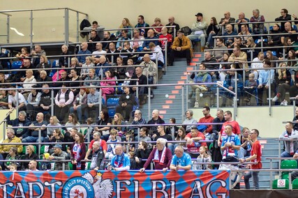 Świetna końcówka i trzy punkty Startu