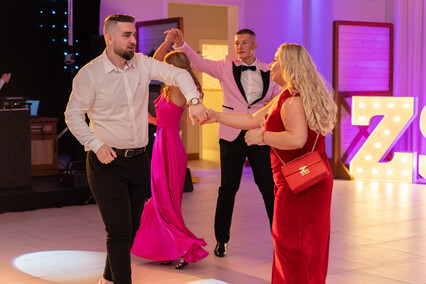 Jeden wieczór i sto dni. Studniówka Zespołu Szkół Gospodarczych