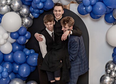 Studniówka Zespołu Szkół Pijarskich. \"To piękny początek nowego etapu\"