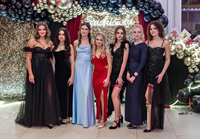 \"Ten wieczór należy do was\". Studniówka II LO