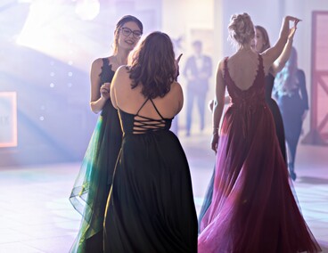 \"Ten wieczór należy do was\". Studniówka II LO \"Ten wieczór należy do was\". Studniówka II LO