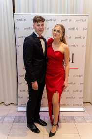 „Ostatnia prosta przed maturą”. Studniówka III LO