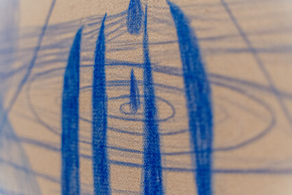 Krużganek przed tęczowym mostem