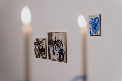 Krużganek przed tęczowym mostem