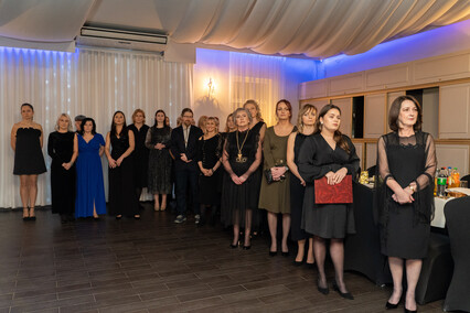 \"Dziś zapomnijmy o nauce, książkach, szkole\". Studniówka ZSISiU