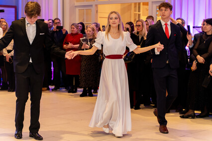 „Najpiękniejsze wspomnienia” - studniówka I LO w Elblągu